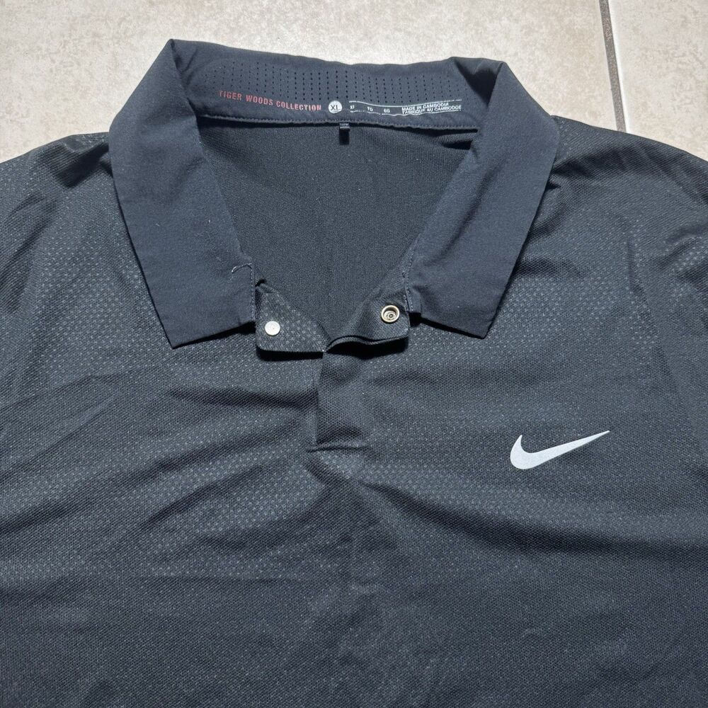 Nike Tiger Woods Men’s XL Snap Collar Golf Black Dri-Fit Metal Polo Shirt